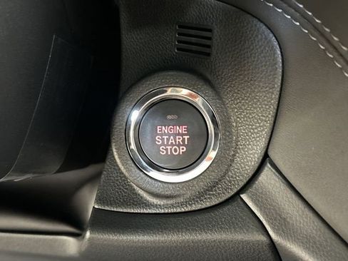 Certified 2025 Subaru Outback Touring XT image 11