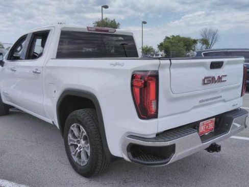 Used 2025 GMC Sierra 1500 SLT AWD/4WD image 7