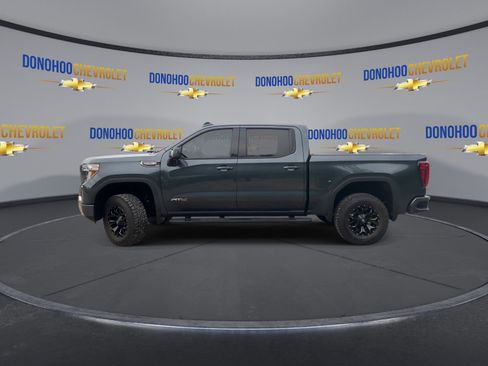 Used 2020 GMC Sierra 1500 AT4 w/ AT4 Premium Package AWD/4WD image 8
