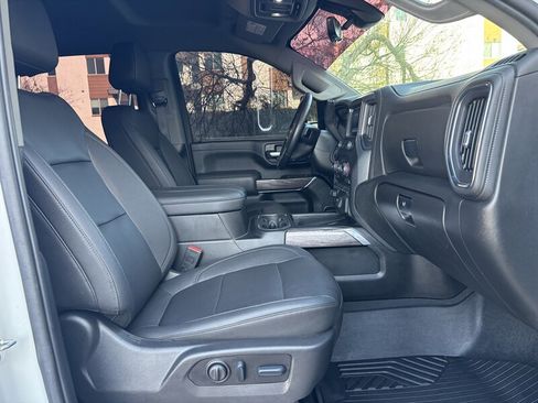 Used 2023 Chevrolet Silverado 2500 LTZ w/ LTZ Premium Package image 37