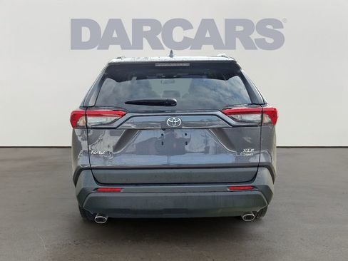Used 2023 Toyota RAV4 XLE Premium image 5