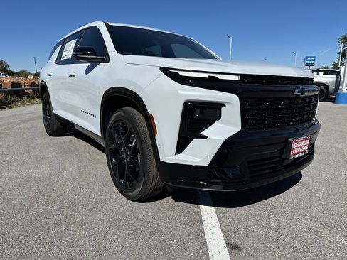 New 2026 Chevrolet Traverse RS image 4