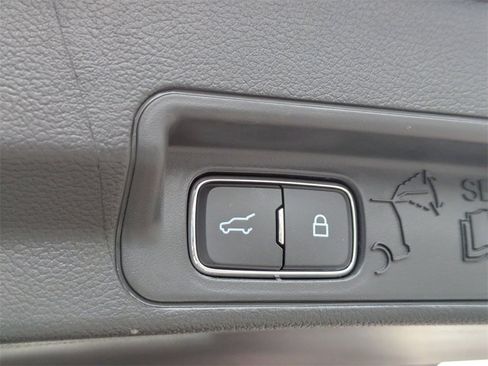 Used 2023 Ford Explorer ST w/ Equipment Group 401A image 14