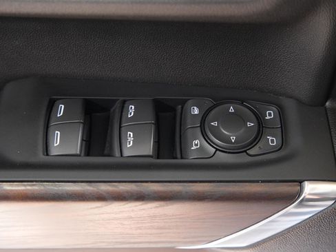 Used 2021 GMC Sierra 1500 SLT image 23