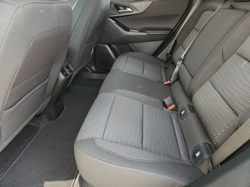 New 2026 Chevrolet Equinox LT image 30