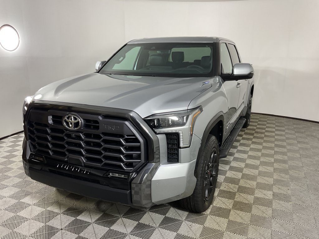 New 2026 Toyota Tundra Platinum w/ TRD Off-Road Package AWD/4WD image 3