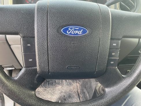 Used 2006 Ford F150 STX image 14
