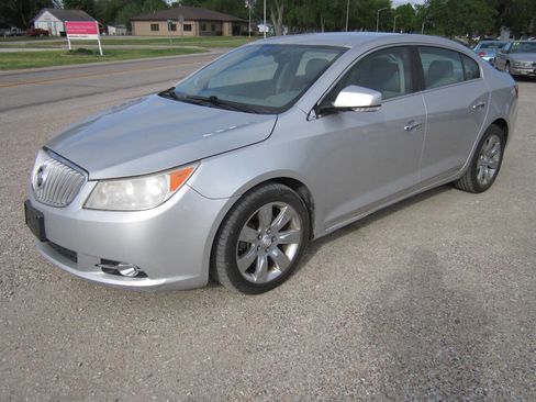 Used 2010 Buick LaCrosse CXL w/ Luxury Package image 3