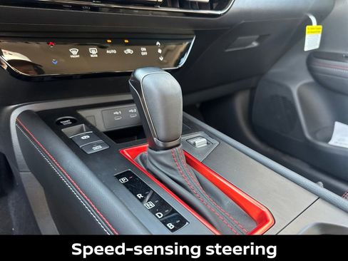 New 2026 Nissan Kicks SR FWD image 17