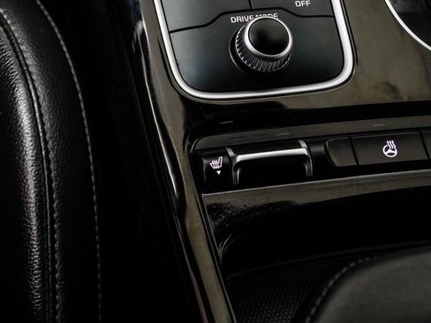 Used 2020 Kia Stinger GT-Line image 18