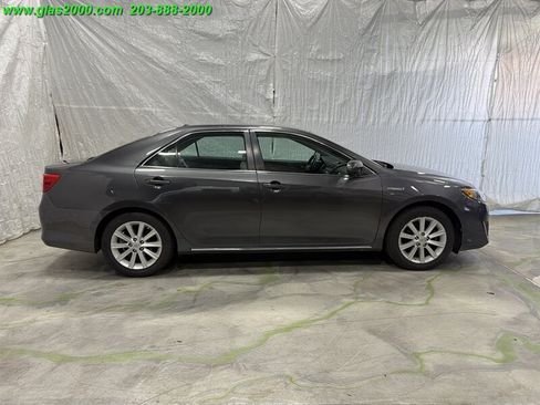 Used 2014 Toyota Camry XLE FWD image 14