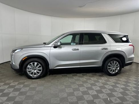 Certified 2025 Hyundai Palisade SEL image 23