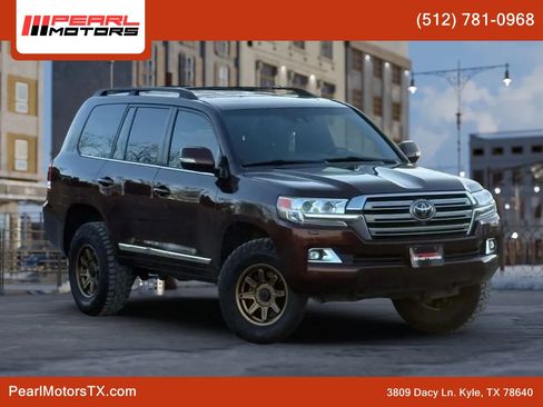 Used 2016 Toyota Land Cruiser AWD/4WD image 1