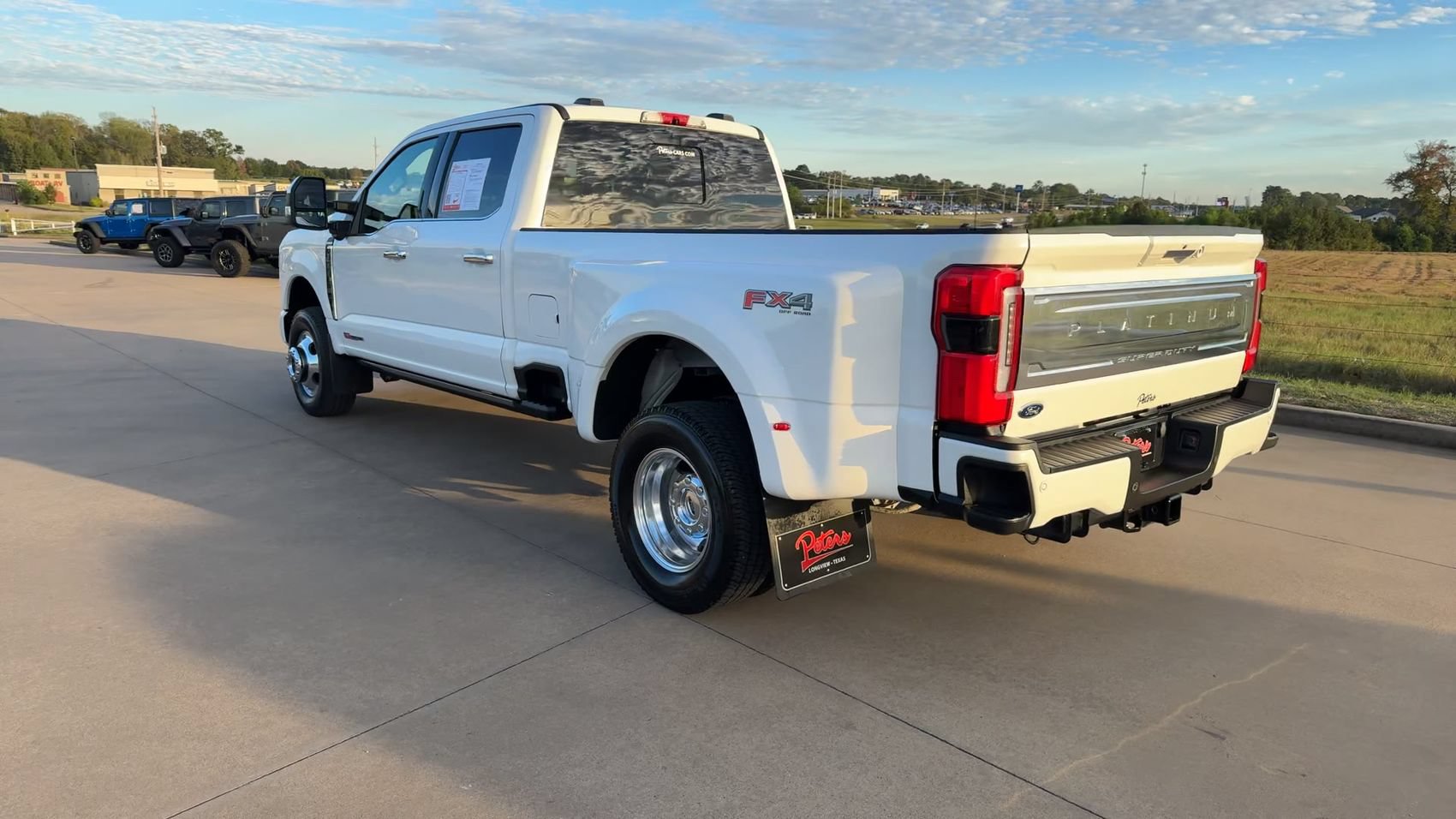 Used 2024 Ford F350 Platinum w/ FX4 Off-Road Package AWD/4WD image 7
