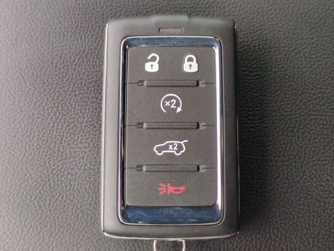 New 2025 Jeep Grand Cherokee L Laredo w/ Luxury Tech Group I image 35