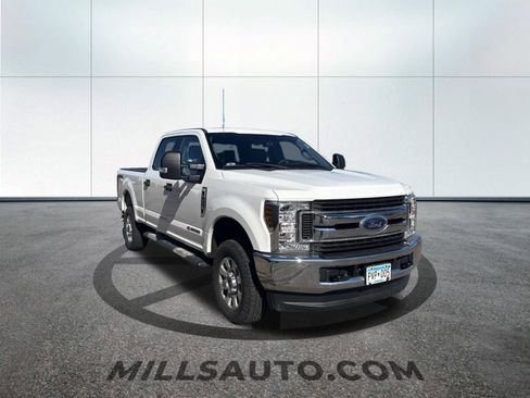Used 2018 Ford F250 XLT AWD/4WD image 3