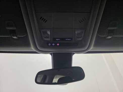 Used 2021 GMC Terrain SLE image 30