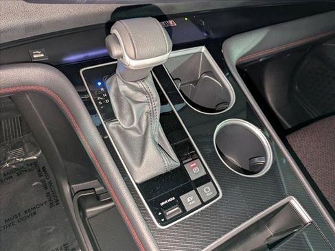 Used 2025 Toyota Sienna XSE image 13