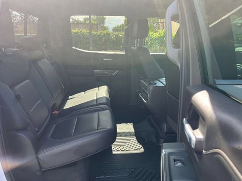 Used 2020 Chevrolet Silverado 1500 LTZ AWD/4WD image 26