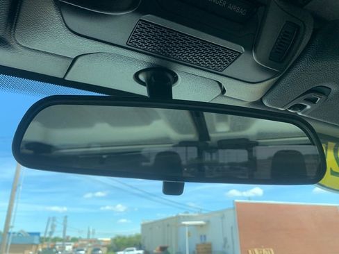 New 2025 Jeep Gladiator Sport image 31