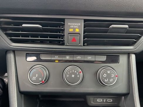 Used 2024 Volkswagen Jetta S image 18