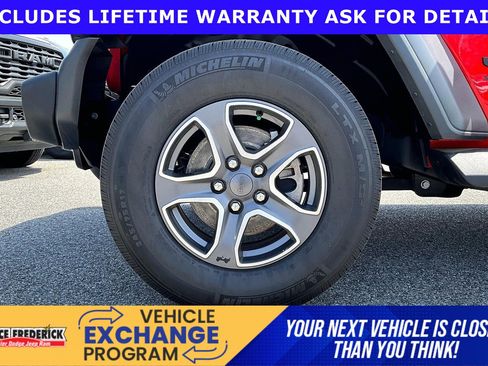 Used 2021 Jeep Wrangler Unlimited Sport AWD/4WD image 8