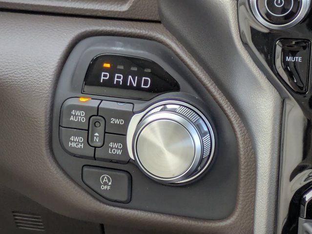 New 2026 RAM 1500 Laramie AWD/4WD image 19