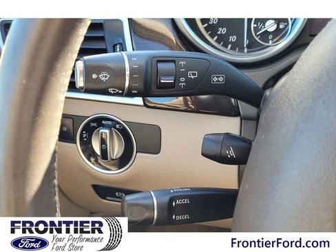 Used 2015 Mercedes-Benz GL 450 GL 450 4MATIC image 22