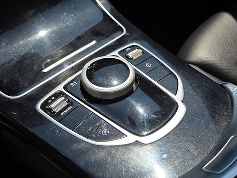 Used 2017 Mercedes-Benz C 300 Sedan image 40