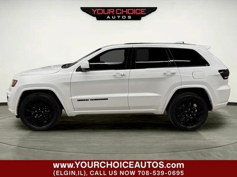 Used 2018 Jeep Grand Cherokee Altitude AWD/4WD image 2