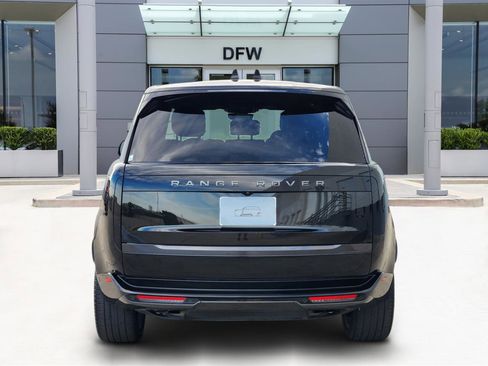 Used 2023 Land Rover Range Rover SE image 6