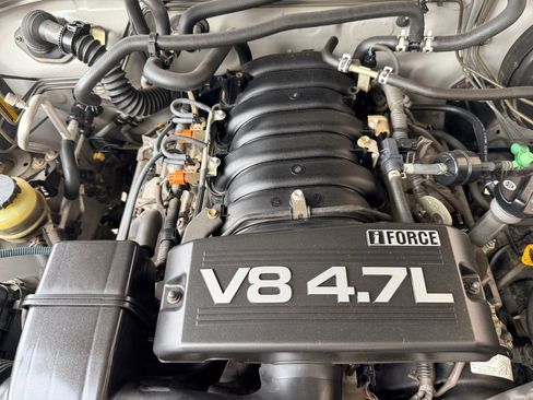 Used 2005 Toyota Sequoia Limited image 23