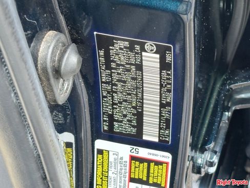 Used 2020 Toyota Camry XLE w/ Carpet Mat Package FWD image 30