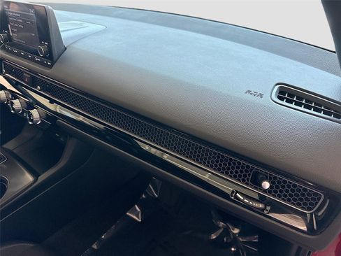 Used 2023 Honda Civic Sport image 27