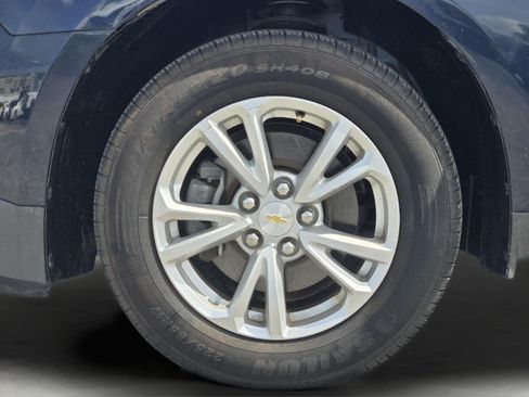 Used 2017 Chevrolet Equinox LT FWD image 11