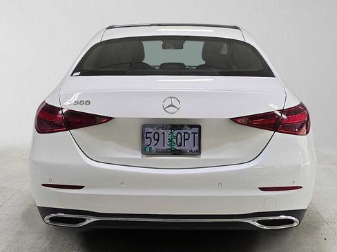 Used 2024 Mercedes-Benz C 300 Sedan image 4