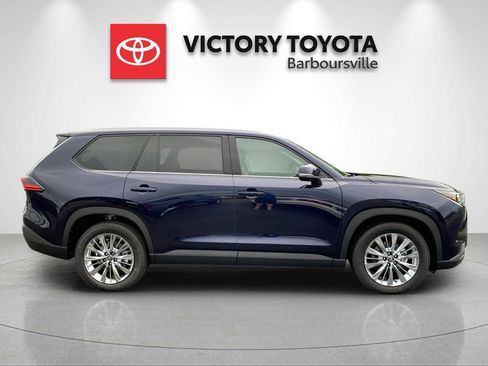 New 2026 Toyota Grand Highlander AWD image 6