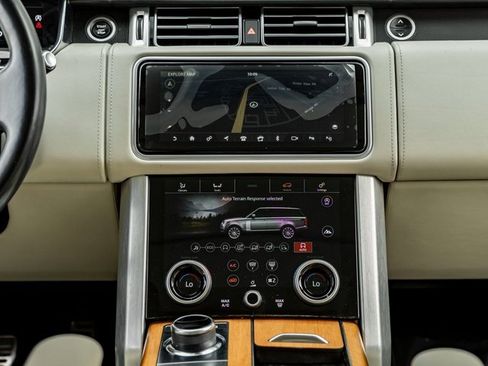 Used 2021 Land Rover Range Rover Autobiography image 18