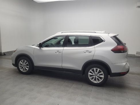 Used 2020 Nissan Rogue SV FWD image 3