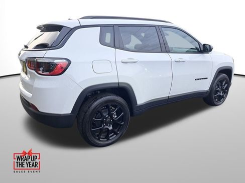 New 2026 Jeep Compass Latitude image 6