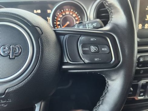 Used 2023 Jeep Wrangler Sport AWD/4WD image 29