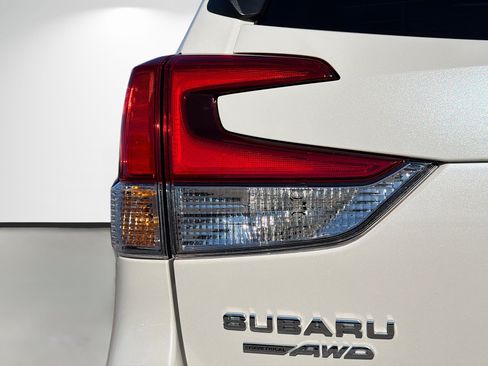 Certified 2023 Subaru Forester Premium w/ Popular Package #3 image 10