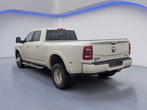 Used 2024 RAM 3500 Limited image 5