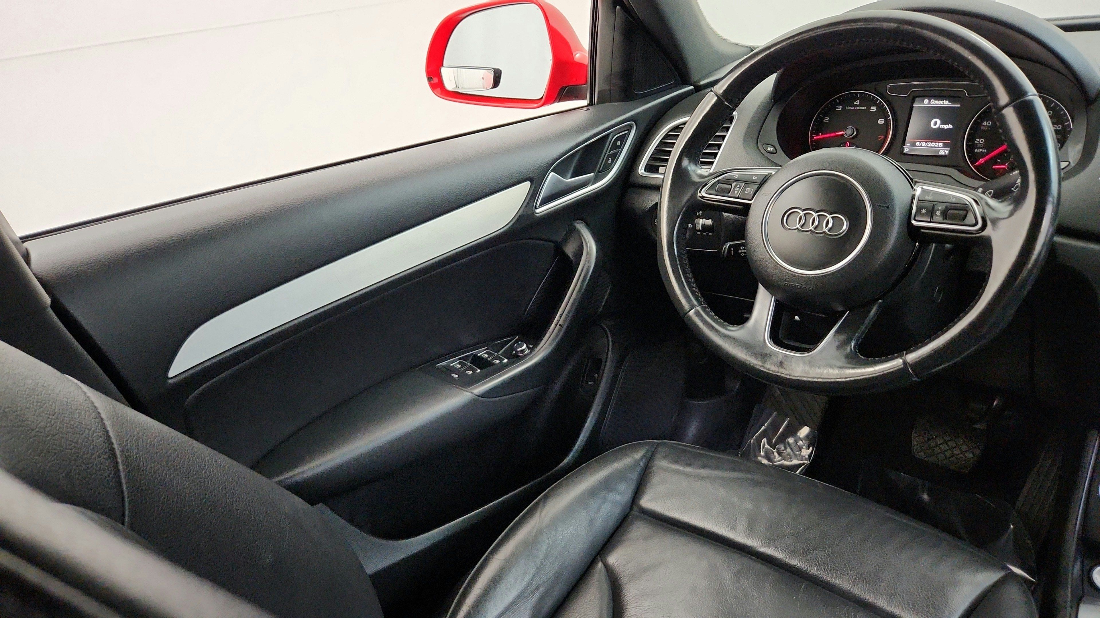 Used 2018 Audi Q3 2.0T Premium FWD image 26