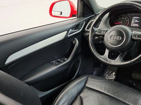 Used 2018 Audi Q3 2.0T Premium FWD image 26