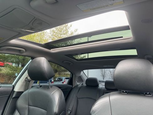 Used 2013 Hyundai Sonata Limited w/ Premium Pkg image 13