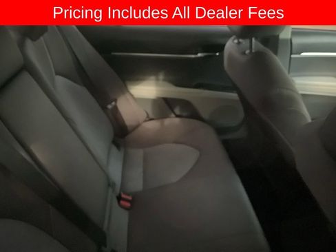 Used 2021 Toyota Camry LE FWD image 4
