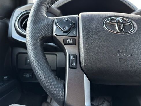 Used 2023 Toyota Tacoma TRD Off-Road image 31