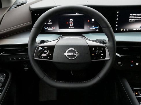 New 2025 Nissan Murano Platinum w/ Cargo Package AWD/4WD image 9