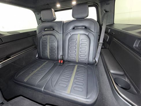 Used 2024 Rivian R1S Adventure image 26